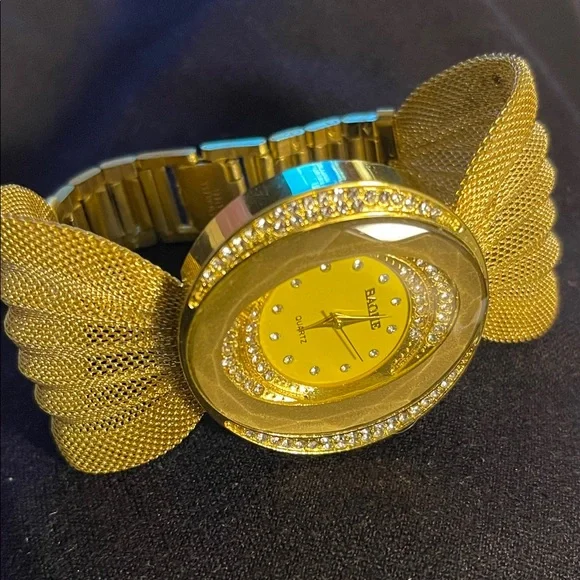 Elegant Baohe Gold Watch with Crystal Accents Ice Swarovski Crystal Luxury Timepiece – Baddest Bish Ever main image 2